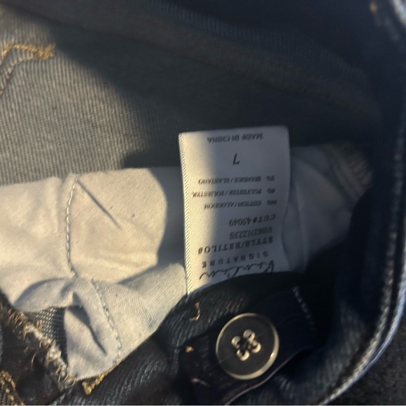 Girls size 7 Kancan jeans from The Buckle - Picture 3 of 5